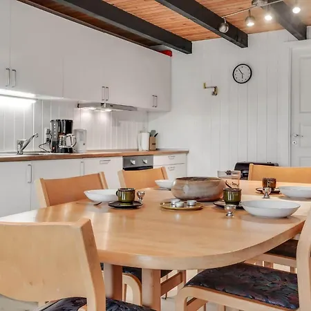 C11544-hemmet-vester-faelled-50 *